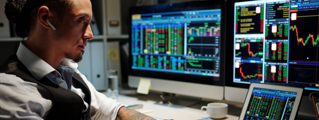 Proprietary Trading vs Online Trading: An In-Depth Comparison 2024